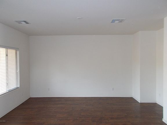 3rd image of 25623 N 51st Dr