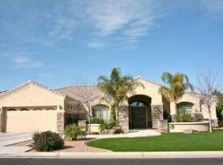 1064 N Wren Dr, Gilbert, AZ 85234