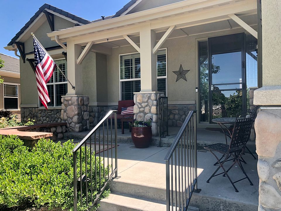 1st image of 4108 Centennial Dr