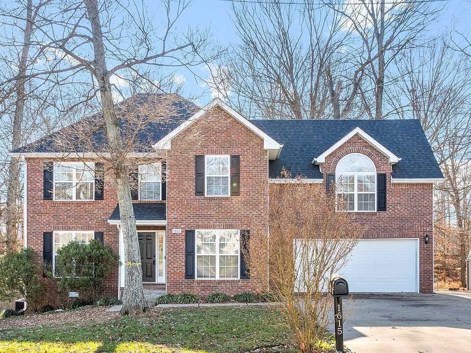 1st image of 1615 Barrywood Cir W