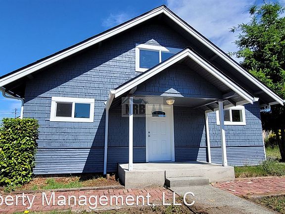 2nd image of 3561 S Gunnison St