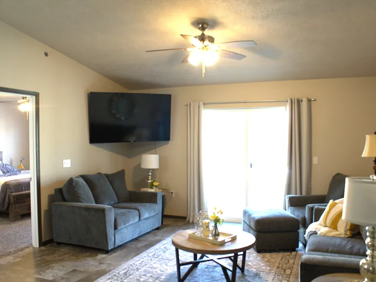 Heritage Townhomes and Apartments — Photo 36