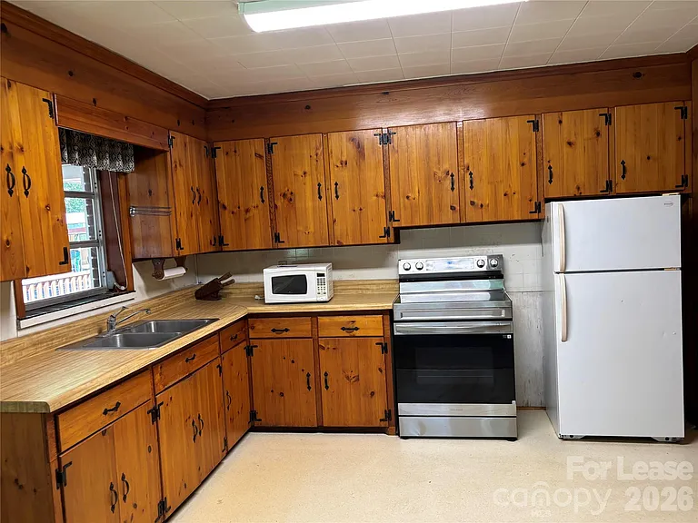 2311 Back Creek Church Rd — Photo 26