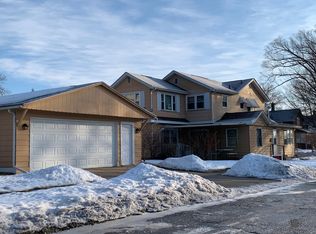 1511 24th Ave #1/2, Moline, IL 61265