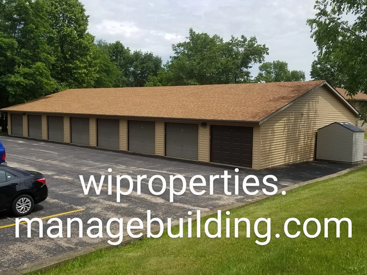 Building Photo - 300 McKinley St #D