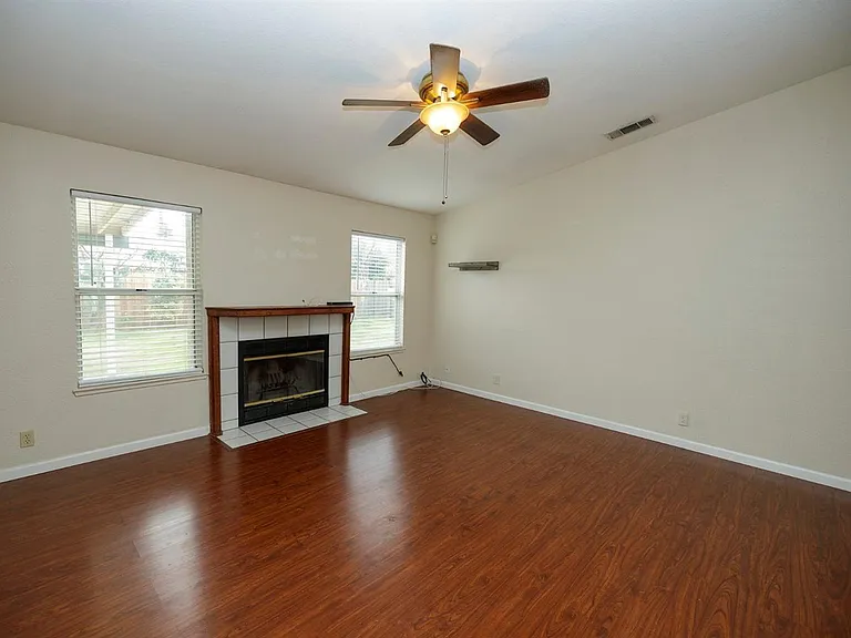 2112 Goldstone Way — Photo 11