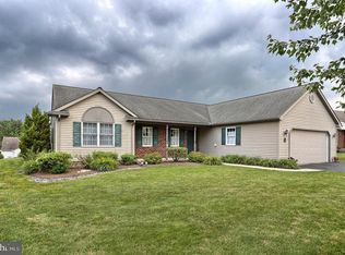 10 Arbor Dr #L-0141, Myerstown, PA 17067