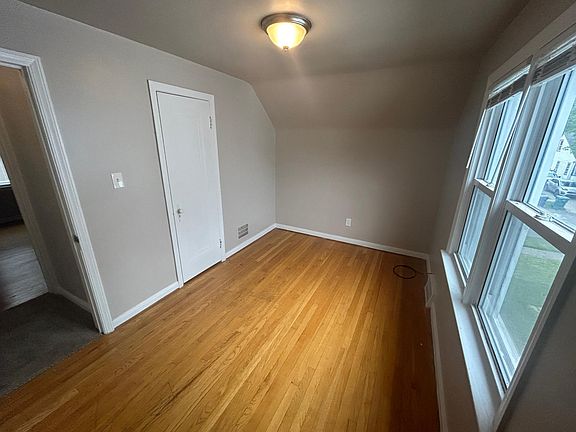 2nd image of 1512 Washington Ave