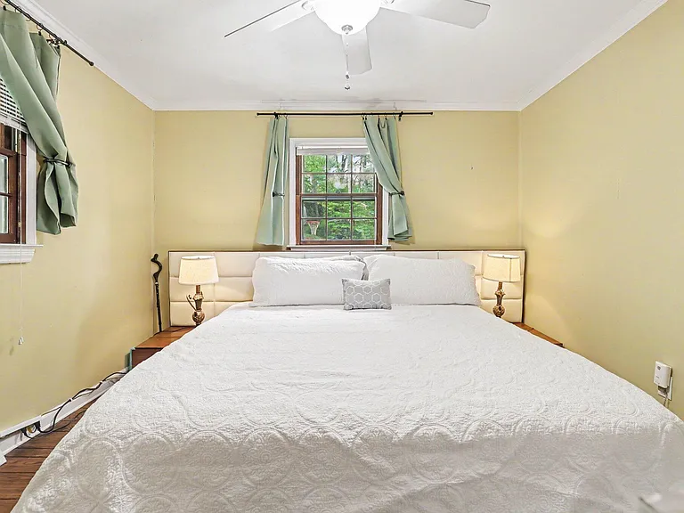 4125 Weaver Dr — Photo 15