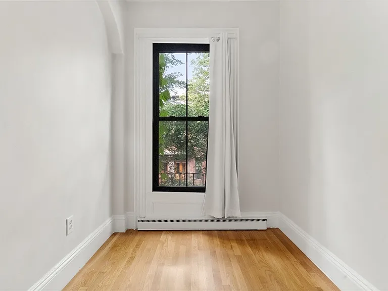182 W Brookline St #3 — Photo 23