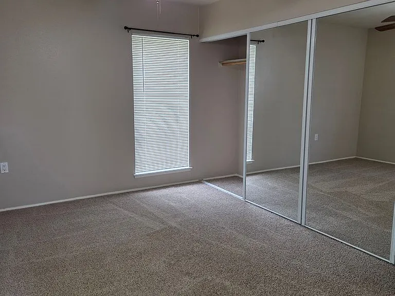 4322 Vespero — Photo 14