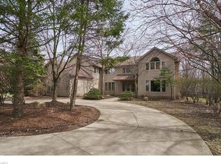 2493 Ginger Wren Rd, Pepper Pike, OH 44124