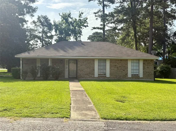 9401 Pitch Pine Dr, Shreveport, LA 71118