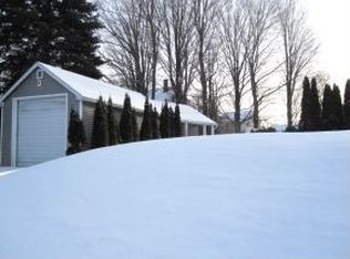 216 Spinney Rd, Portsmouth, NH 03801