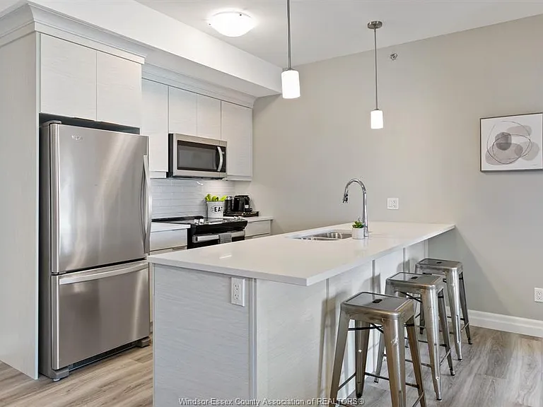 728 Brownstone Dr #407 — Photo 4