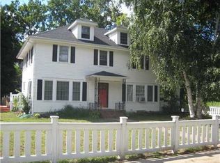 302 S Center St, Stockbridge, MI