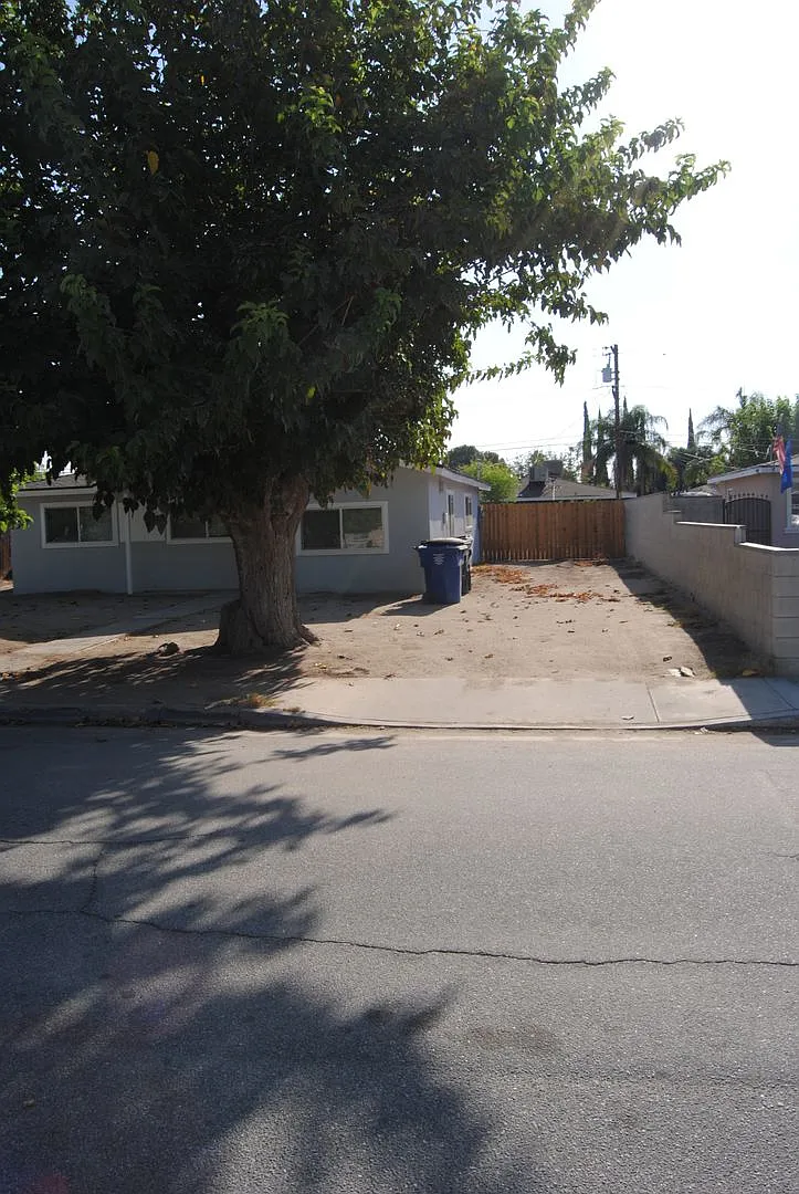 5812 Clayton St. — Photo 2