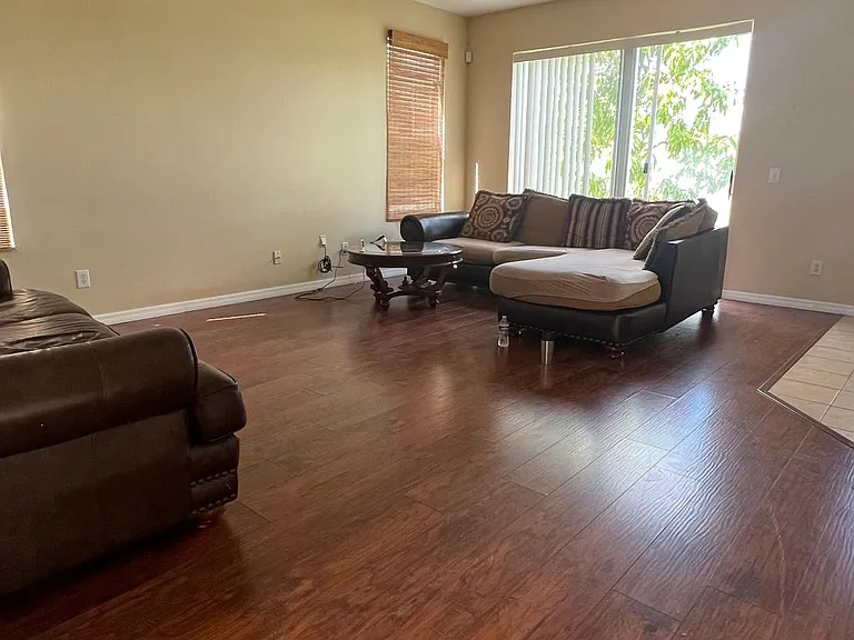 8417 Canterbury Lake Blvd — Photo 25