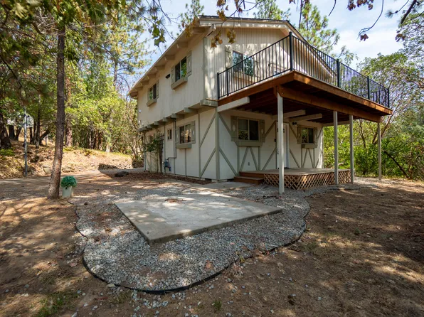 1277 N 5th Ave, Gold Hill, OR 97525