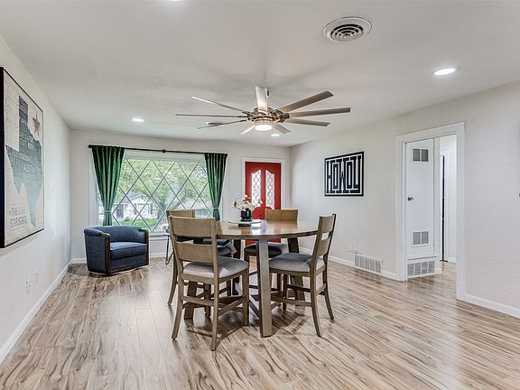 4th image of 4633 Diaz Ave