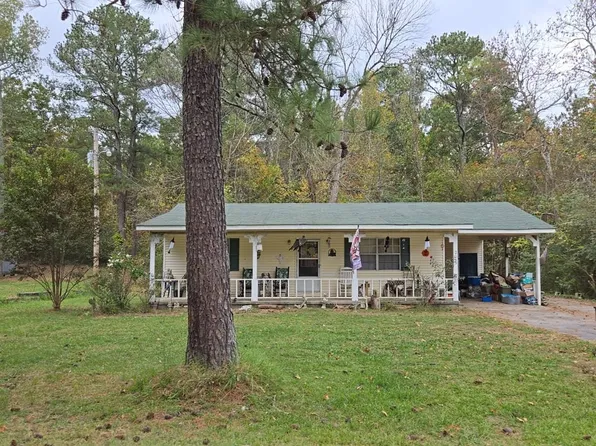 2115 Walnut Ln, Russellville, AL 35654