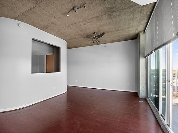 4th image of 361 17th St #1820