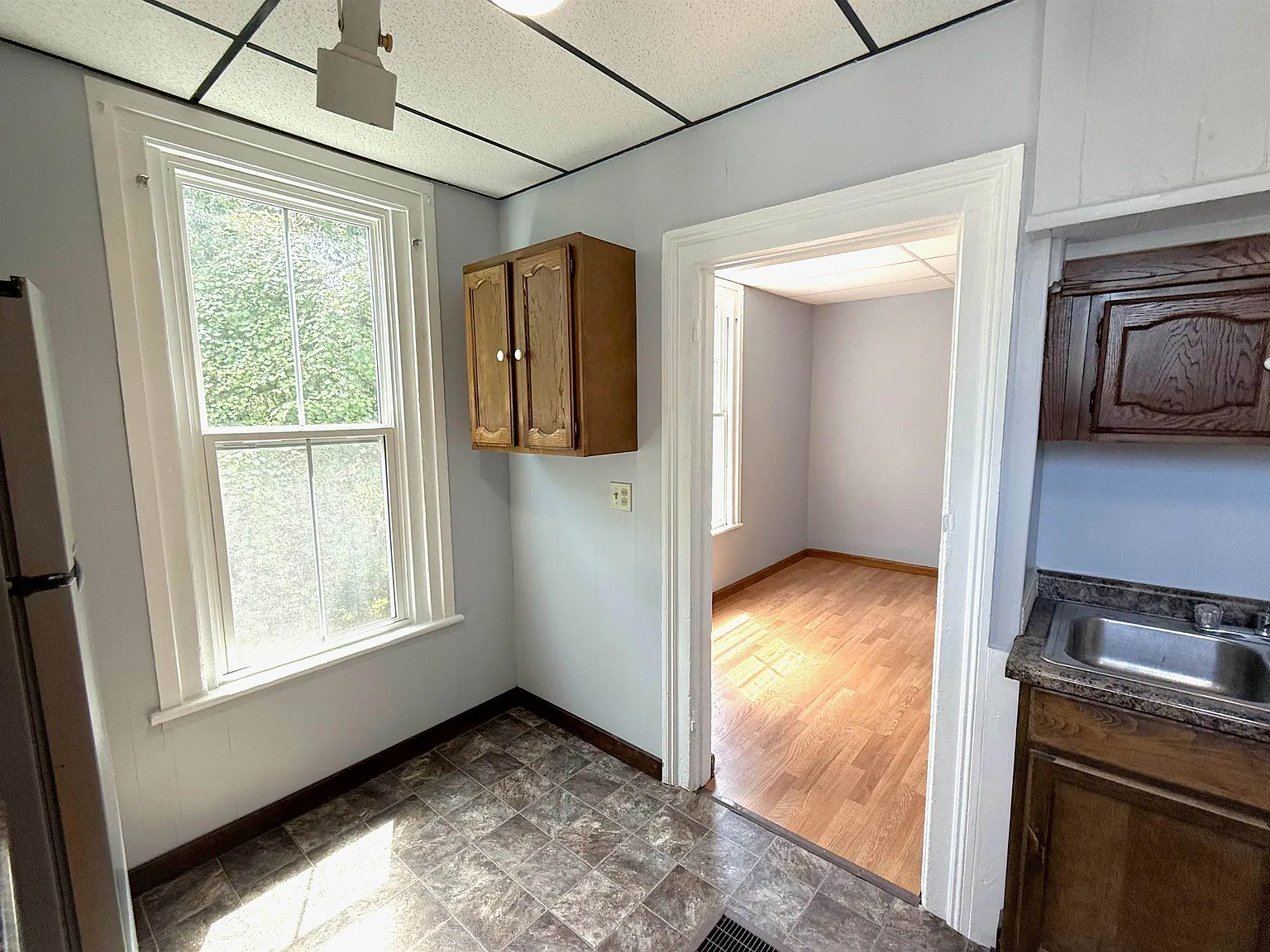 2 bed, 1.0 bath, 530 sqft, $850 — Photo 3