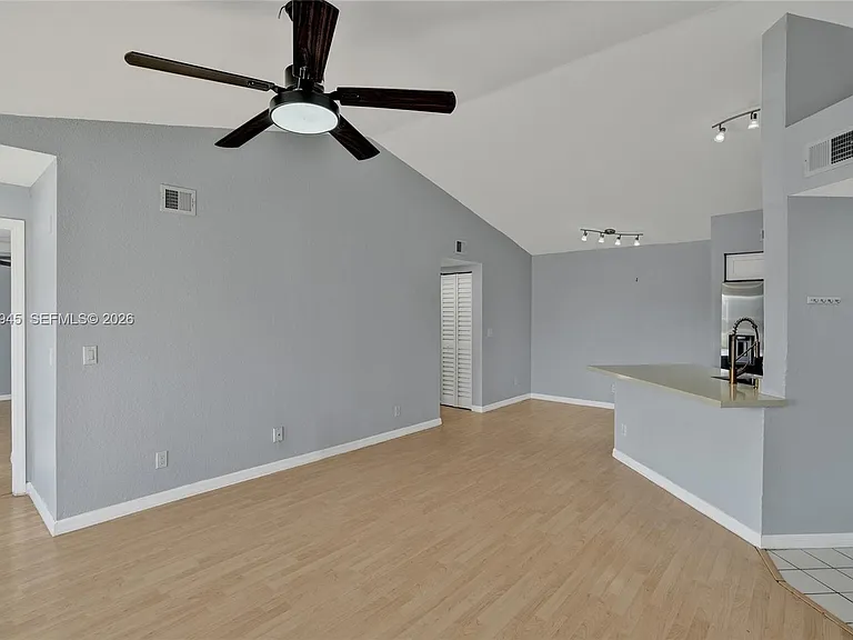 12760 Vista Isles Dr #721 — Photo 6