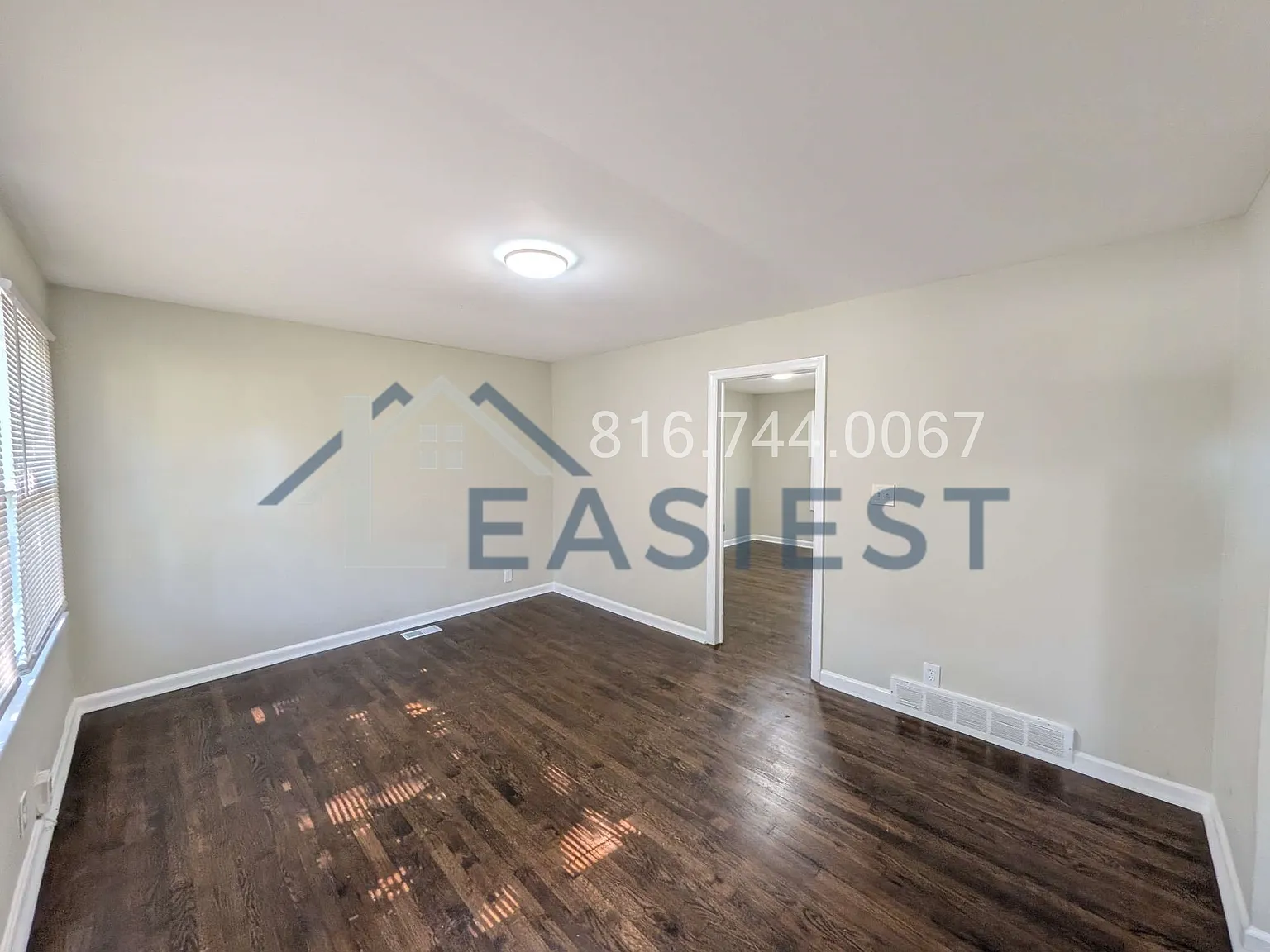 3 bed, 850 sqft, $1,345 — Photo 2