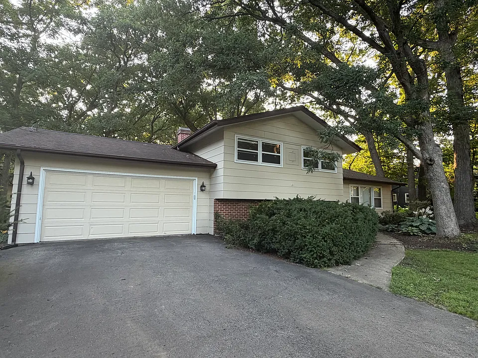 3620 Sterling Rd