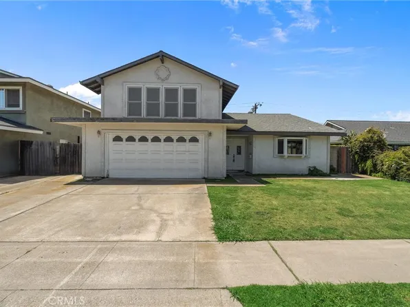 10172 Merrimac Dr, Huntington Beach, CA 92646