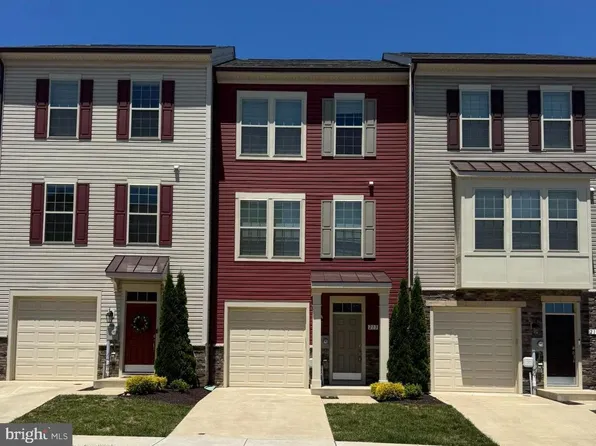 213 Pomegranate Ln, Frederick, MD 21701
