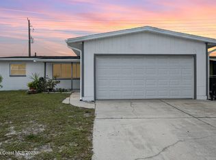 2435 Sadler Ln, Melbourne, FL 32935