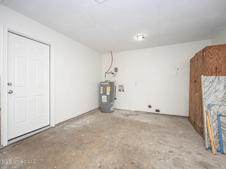 1213 King Henry Dr — Photo 53