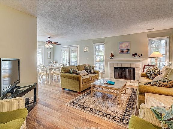 5th image of 70 Shipyard Dr APT 165