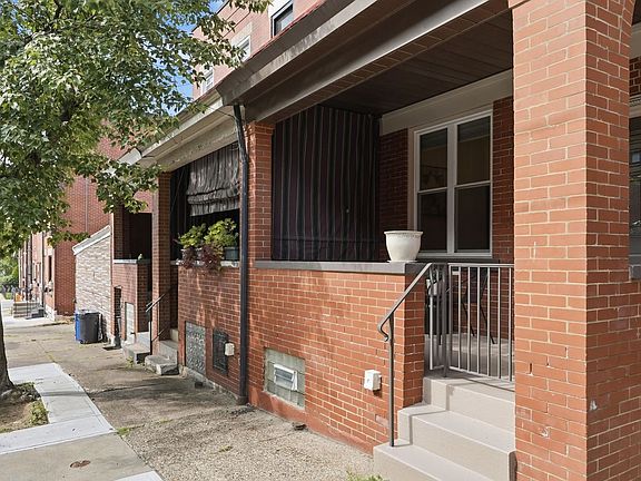 3rd image of 179 Home St