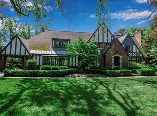 21 Westmoreland Rd, Amherst, NY 14226