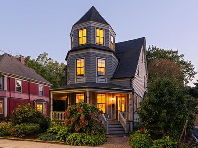 35 Saint John St, Jamaica Plain, MA, 02130