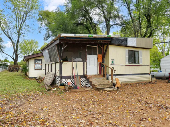 1325 W Mill Street, Buffalo, MO 65622