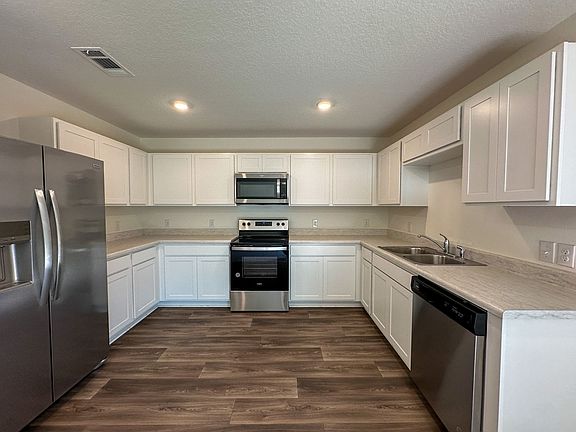 5th image of 8751 Schooner Ln