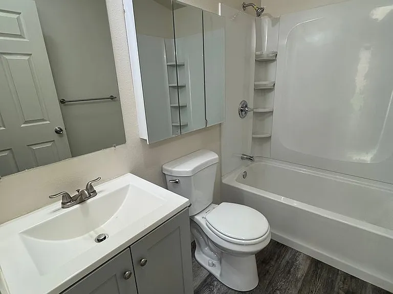 543-Plum Court — Photo 9