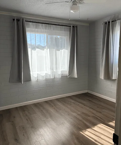 905 E Alice Ave — Photo 9