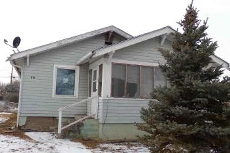 1st image of 316 10th Ave