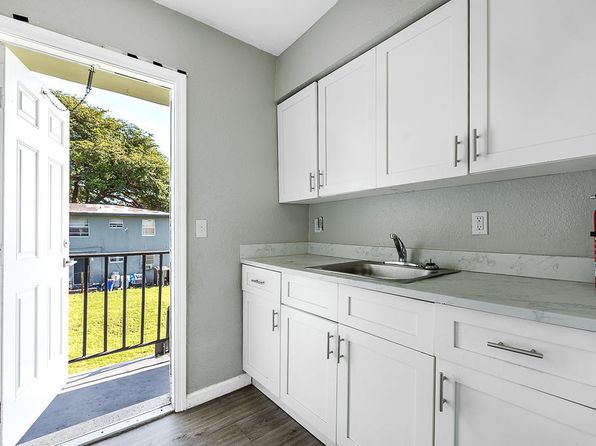 612 SW 6th St   , Belle Glade, FL 33430 – 2-bedroom rental in Belle Glade