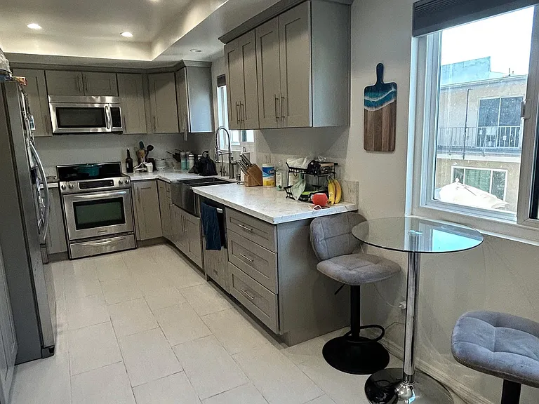4919 Laurel Canyon Blvd #5 — Photo 3