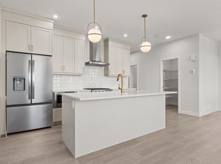 271 Paterson Way SW, Edmonton, AB T6W 4E2