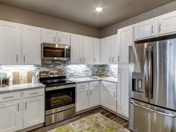 Gates at Meadow Place | 451 Meadow Place Dr, Weatherford, TX