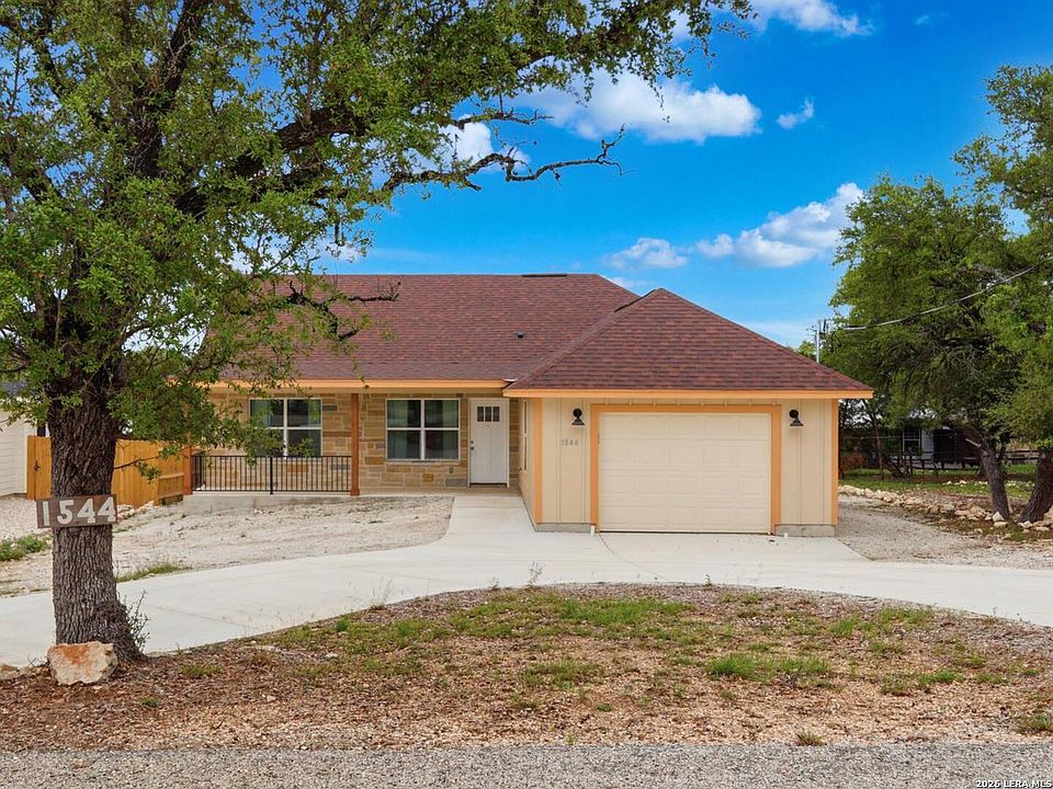 1st image of 1544 Rimrock Cove