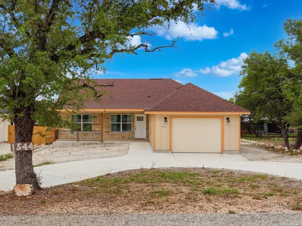 1544 Rimrock Cove, Spring Branch, TX 78070