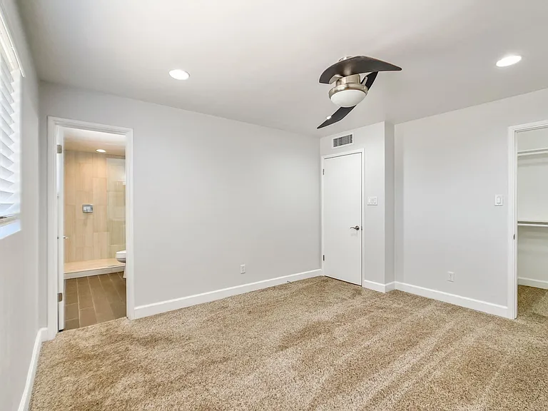 825 W Elna Rae St — Photo 19